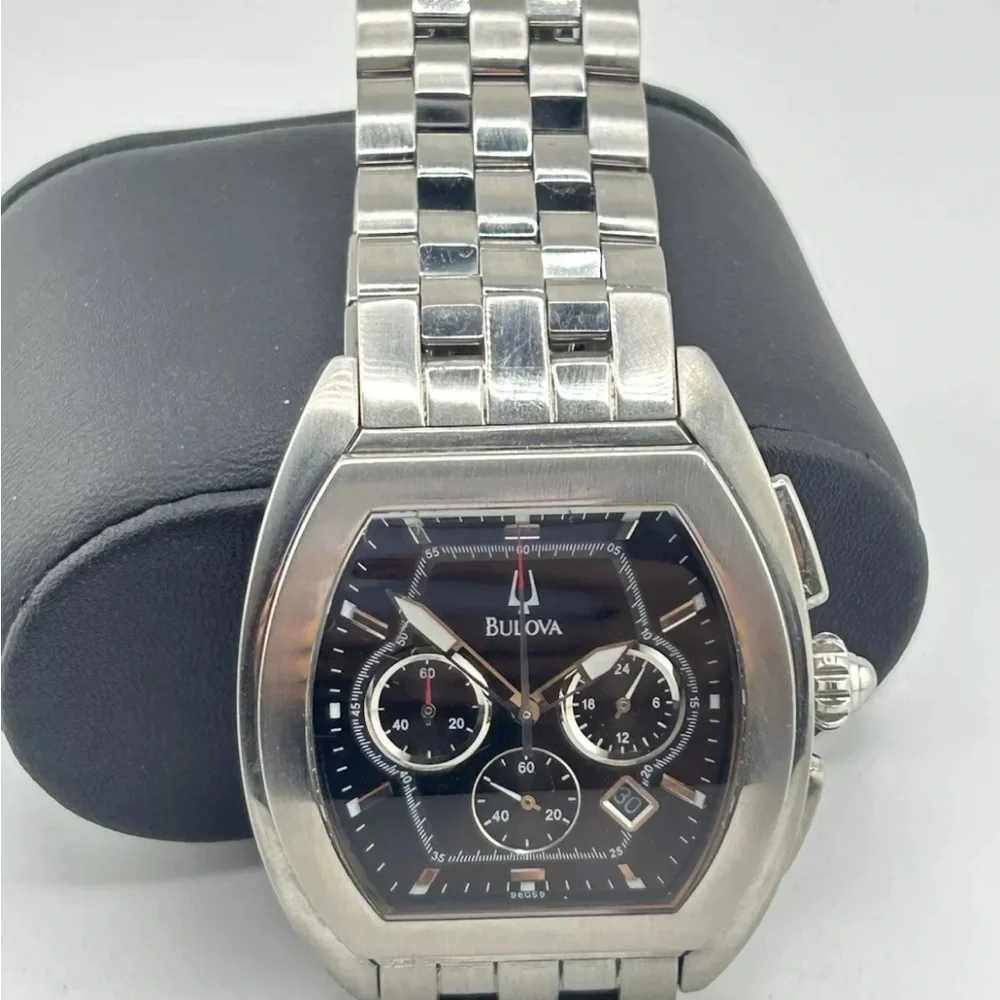 Bulova 96C148 Classic Day-Date Silver Tone Stainless Steel Men's Watch #174 work